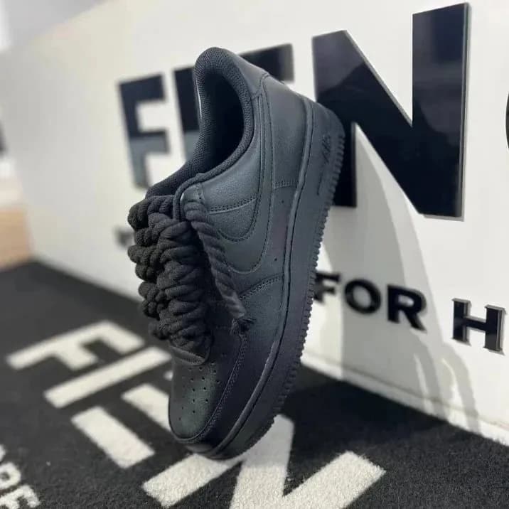 Nike Dunk Low University Blue — 空军黑 粗绳