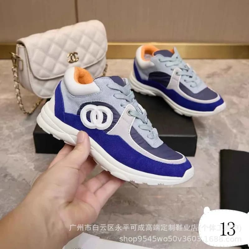 Chanel Sneaker CC Logo — 颜色13