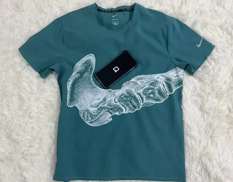 Nike Dri-FIT Tee Footprint Graphic