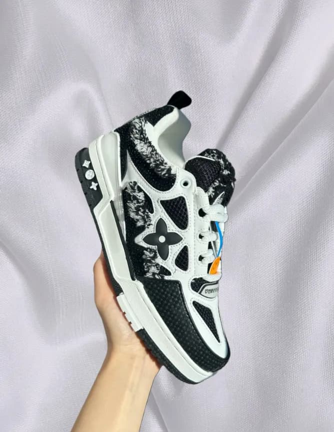 Louis Vuitton LV Trainer Monogram Print