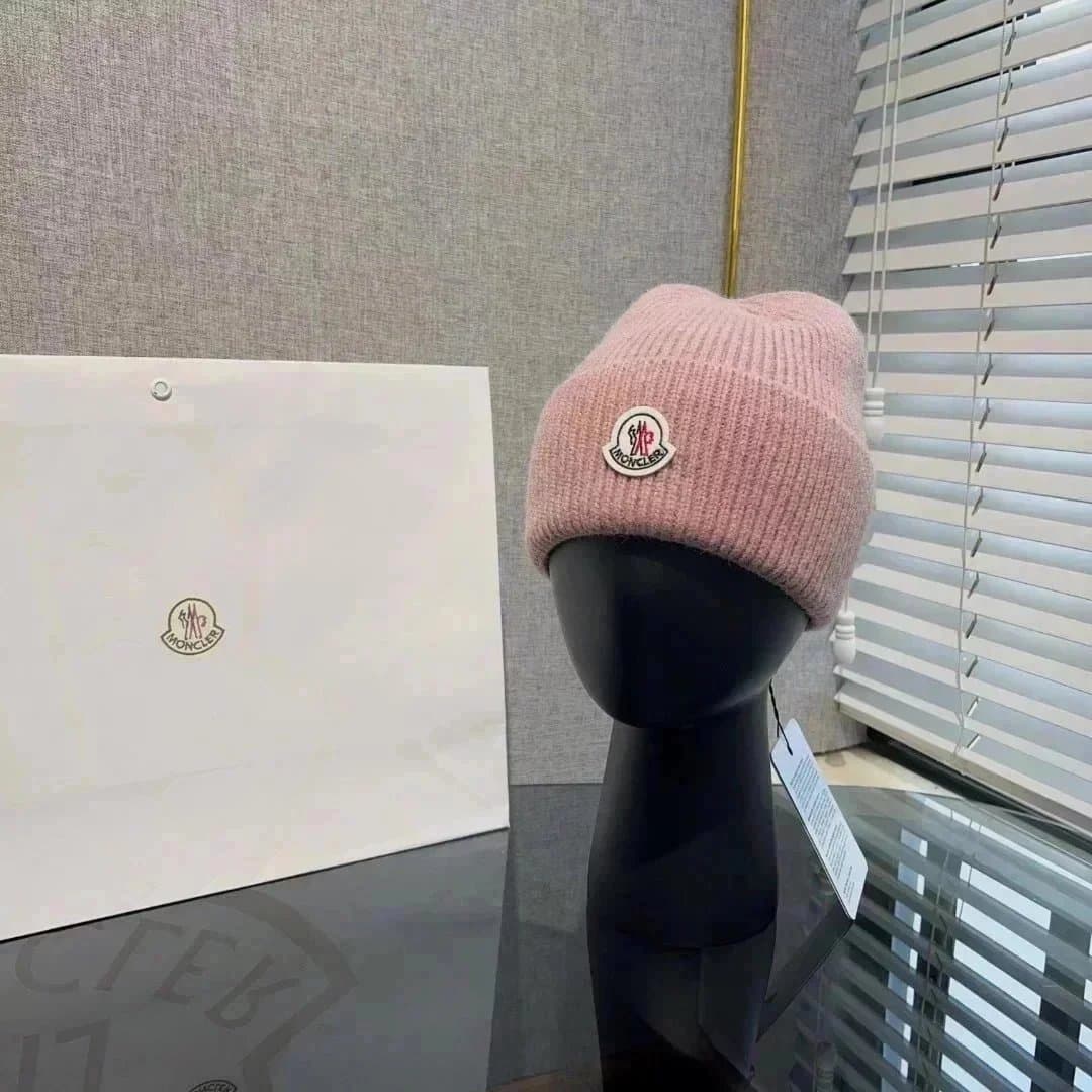 Moncler Ribbed Beanie Classic Logo Patch — 17