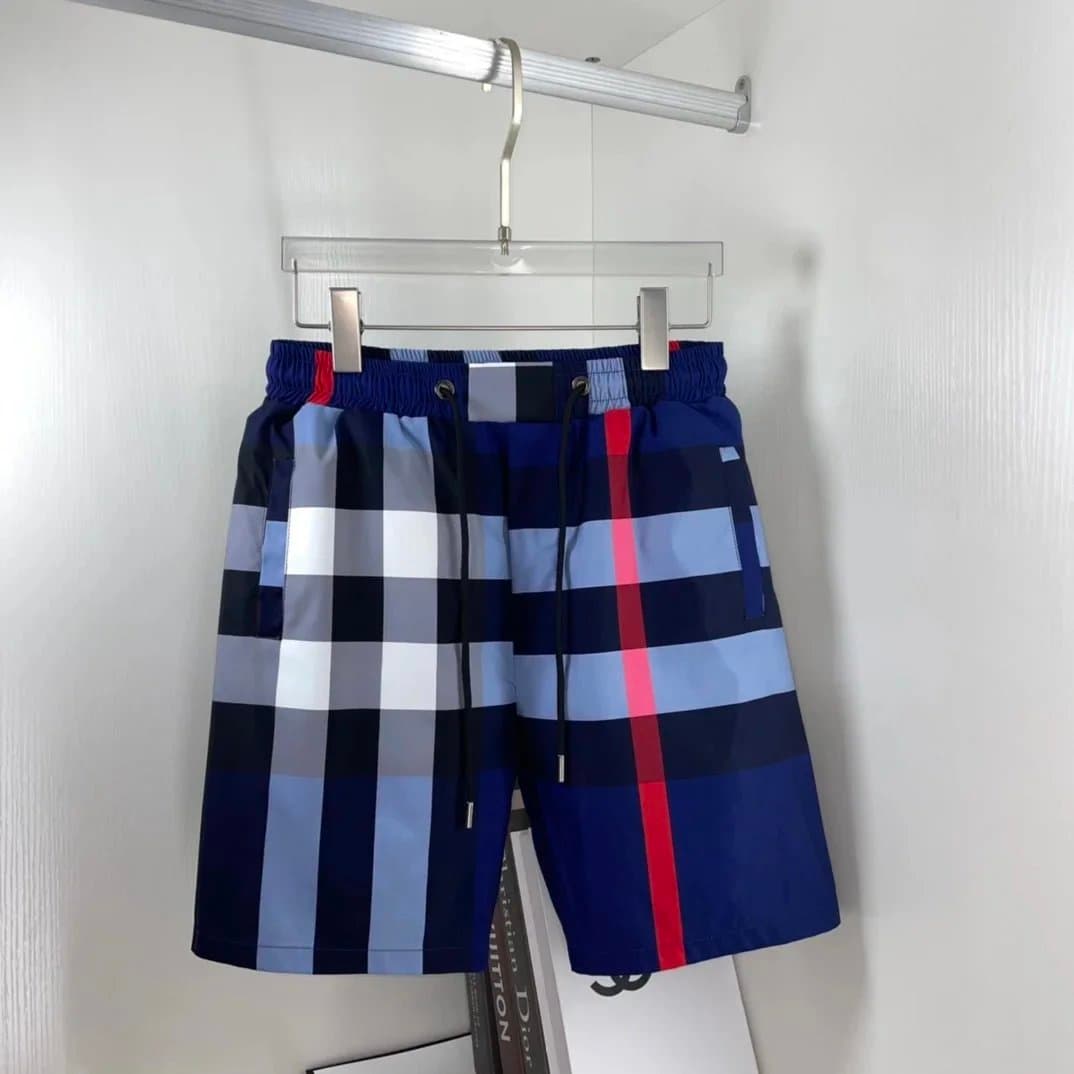 Burberry Knit Shorts Monogram Pattern — 020105115