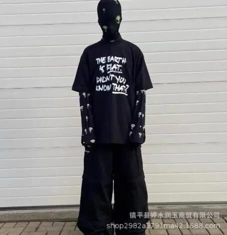 Broken Planet Oversized T-Shirt Earth Is Flat Graphic