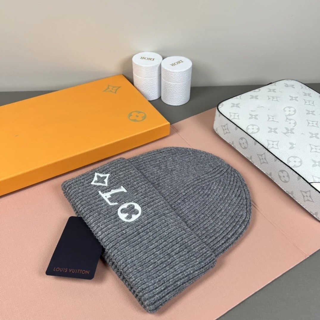 Louis Vuitton Beanie LV Logo Embroidered