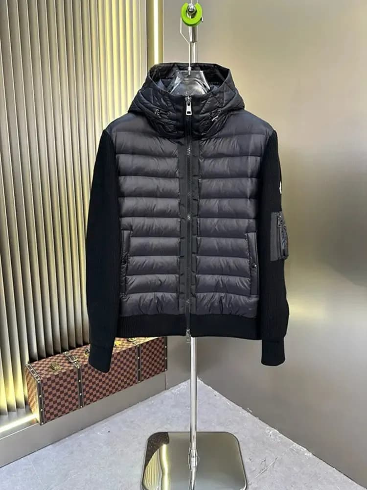 Moncler Quilted Zip-Up Jacket Ribbed Sleeve — 黑色连帽