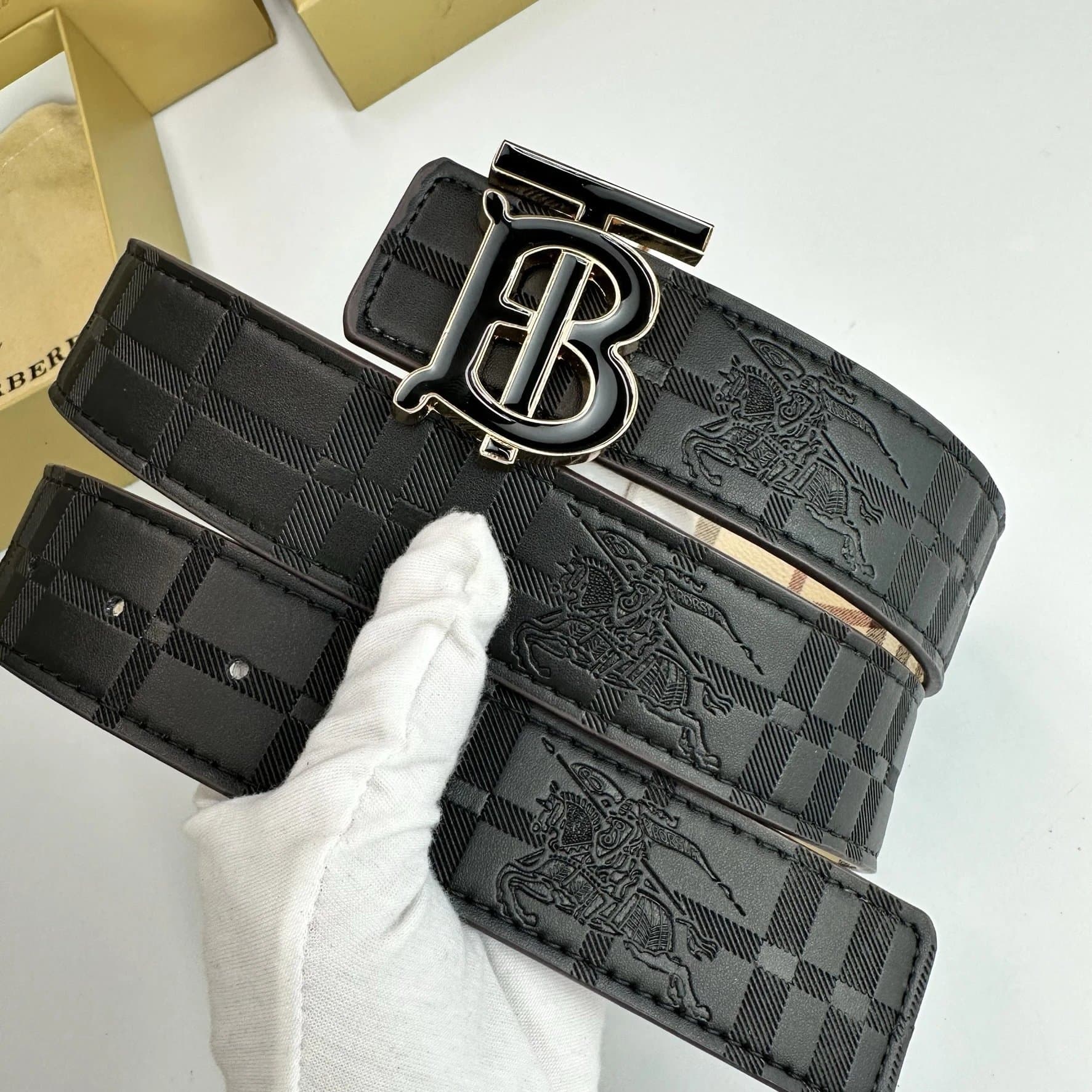 Burberry Monogram Belt Check Print — 上TB黑胶金