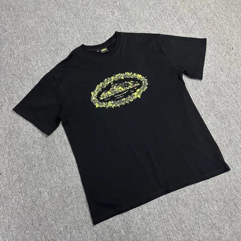 Gallery Dept. Graphic Tee Leaf Wreath Print