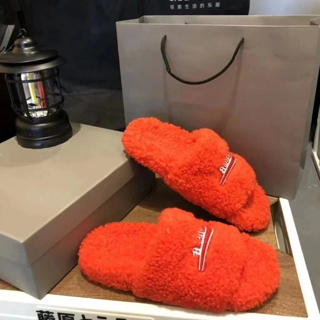 Balenciaga Speed Slides Fluffy