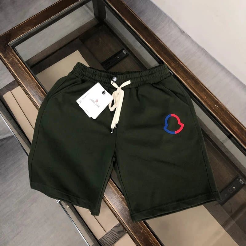 Moncler Logo-Print Shorts North Pole Side Print — 70