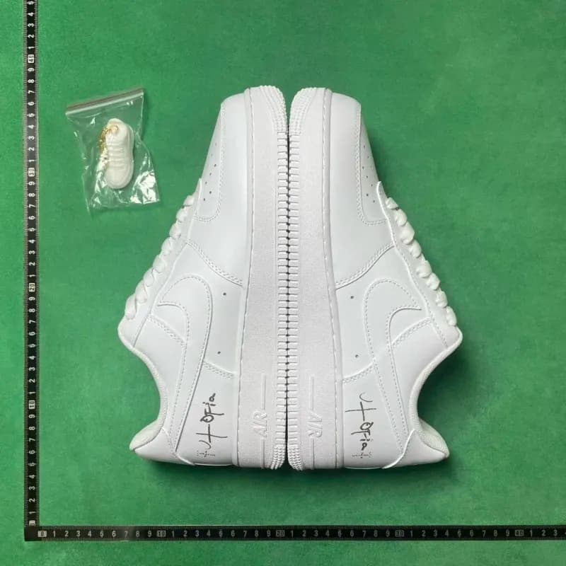 Nike Air Force 1 Low Triple White
