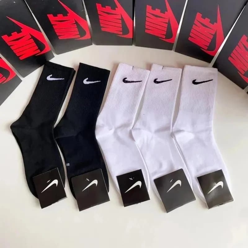 Dior Logo Socks Classic Logo — 27