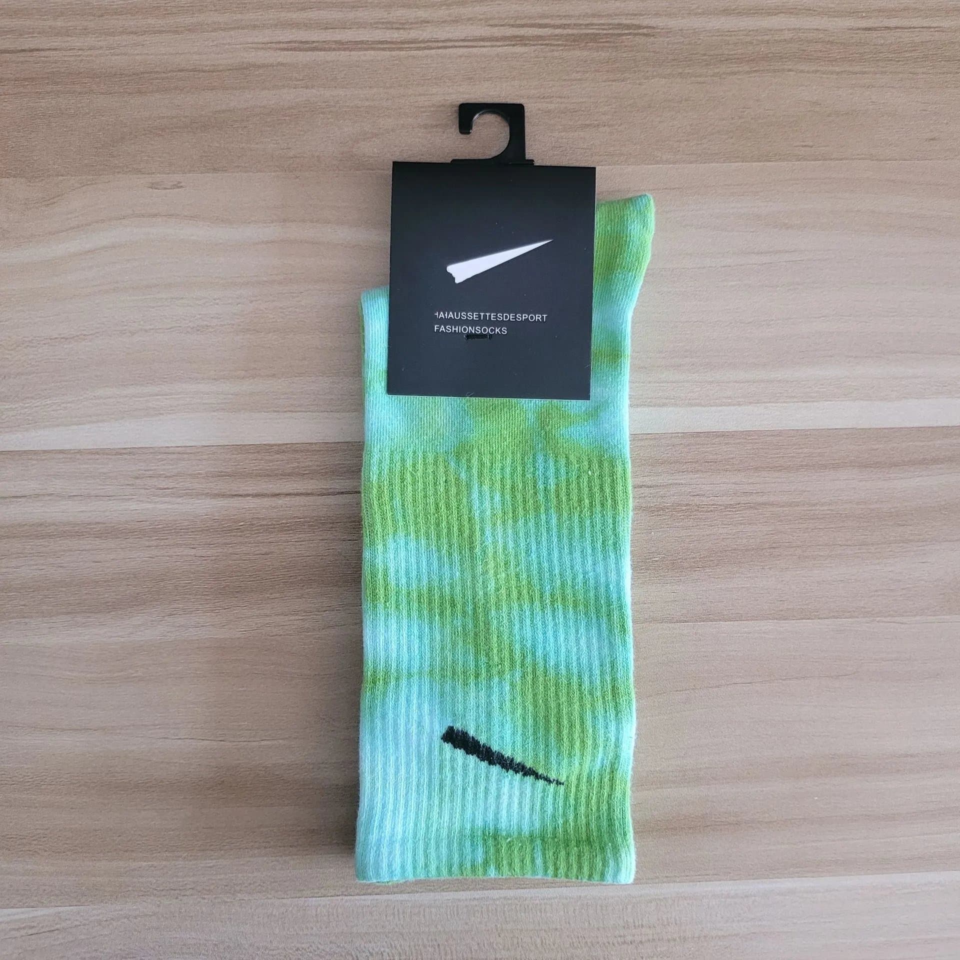 Nike Crew Sock Tie-Dye — 均码 · 扎染长筒深绿