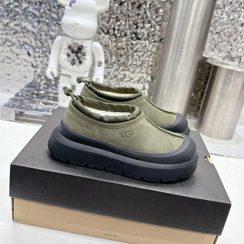 UGG Slip-On Sneaker Chunky Sole — 3
