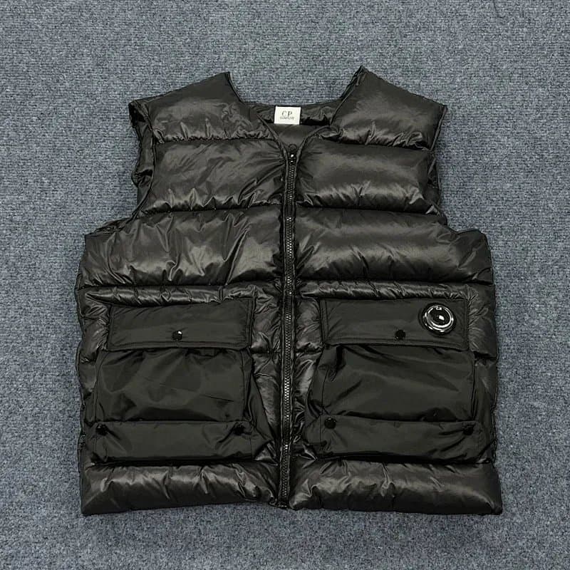 C.P. Company Goggle Jacket Metallic Grey — 马甲1