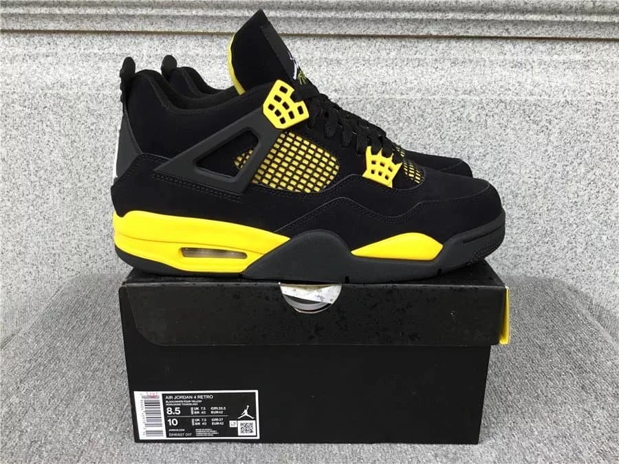 Air Jordan 4 Retro Thunder