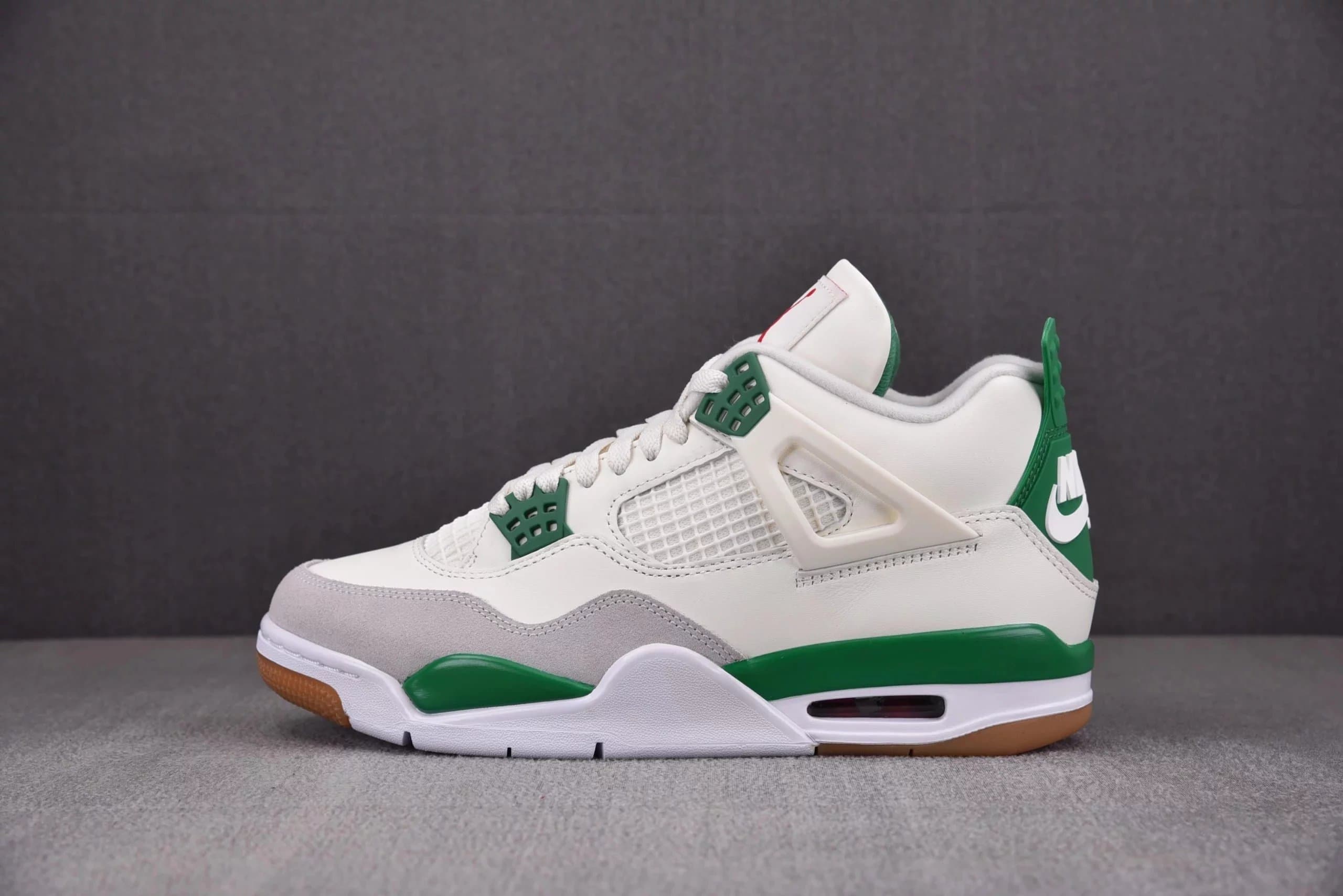 Air Jordan 4 Military Green