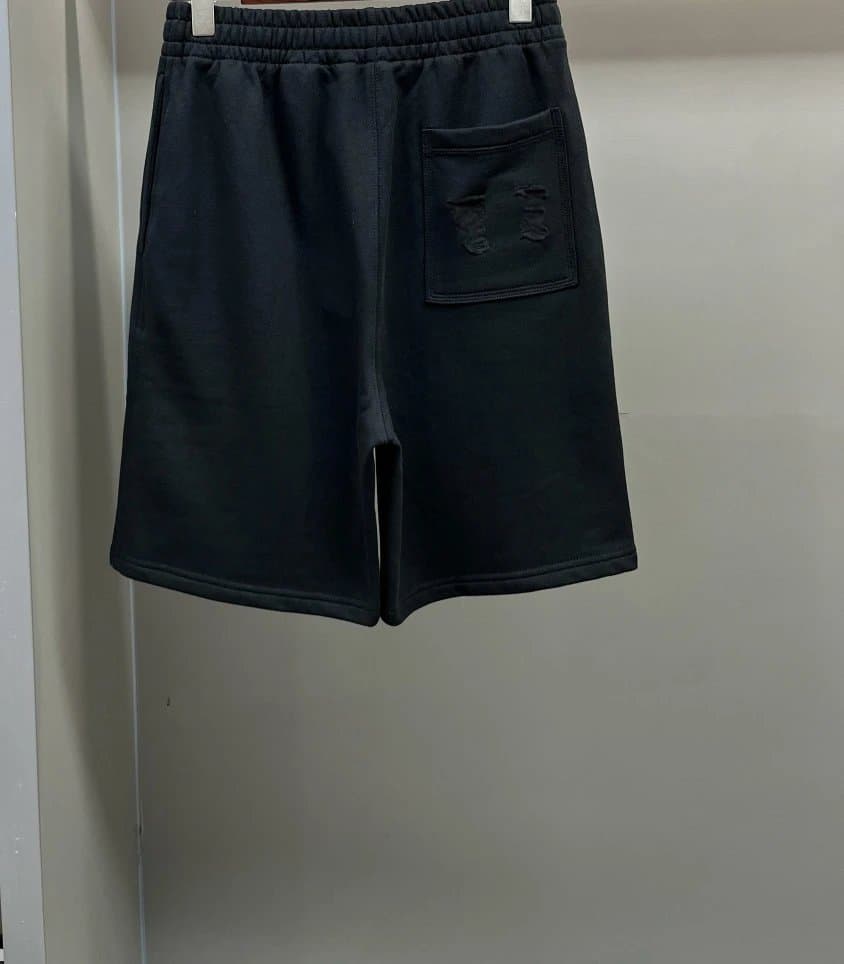 Off-White Elastic Waist Shorts Solid Color with Embossed Pocket — 黑色