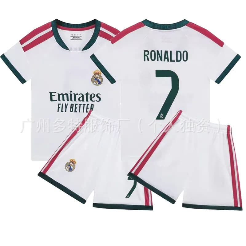 Home Kit Ronaldo #7