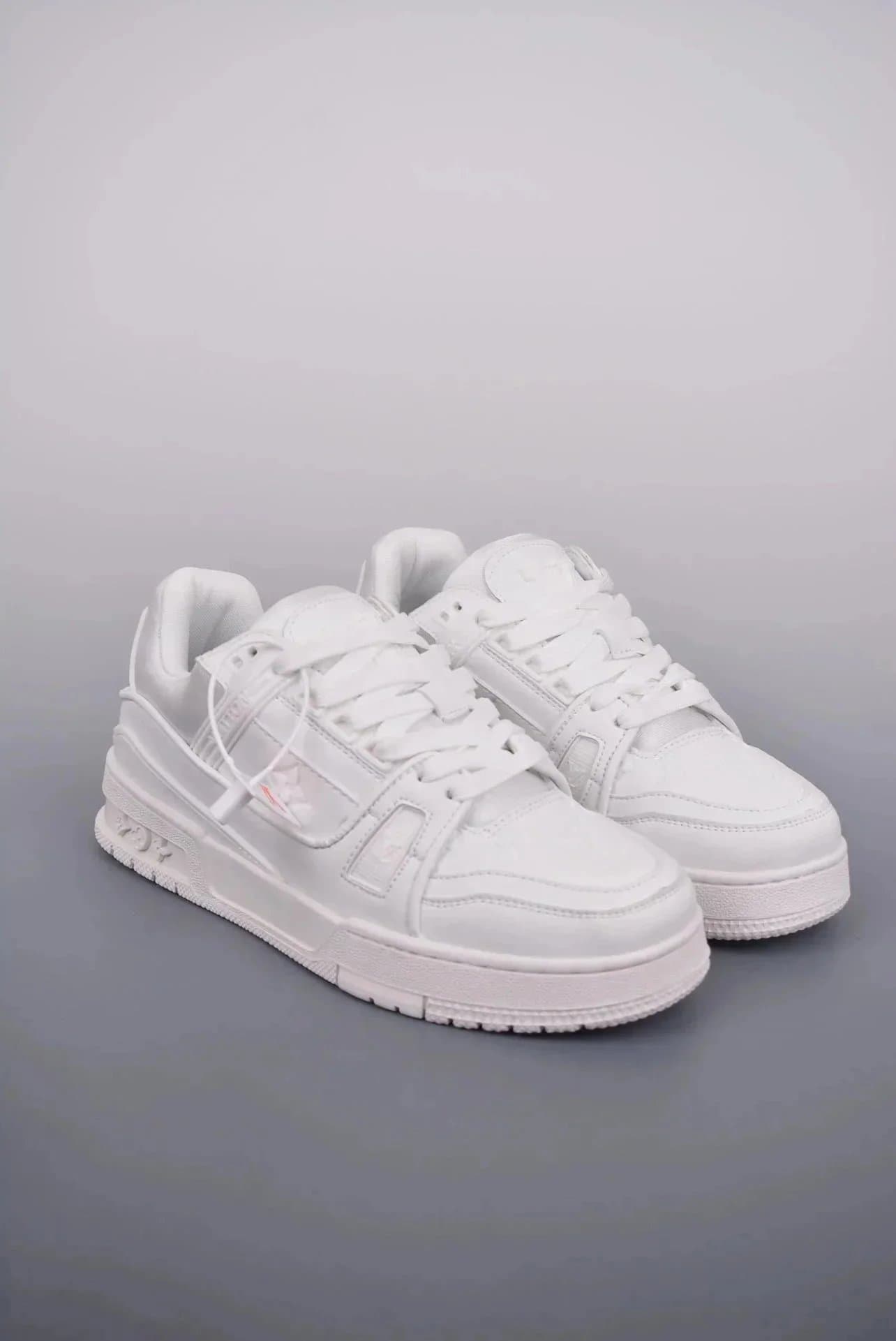 Louis Vuitton LV Trainer Monogram Eclipse — TX-17