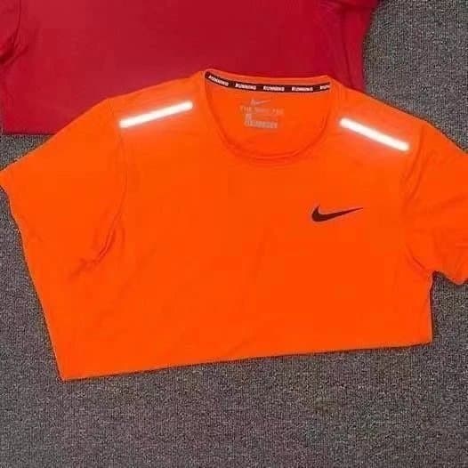 Nike Running Tee Reflective Stripe