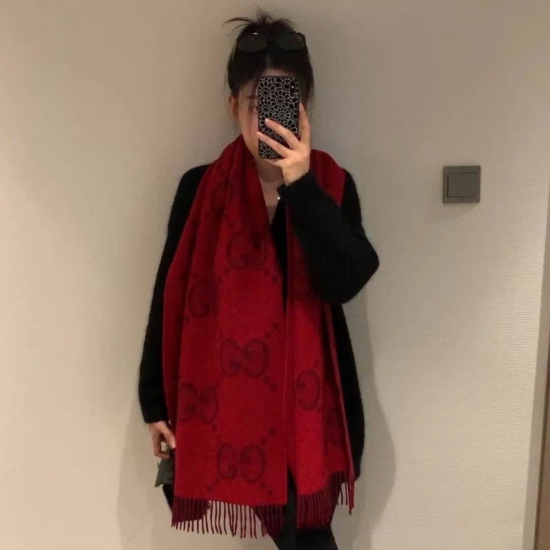 Gucci GG Logo Scarf Double G Print