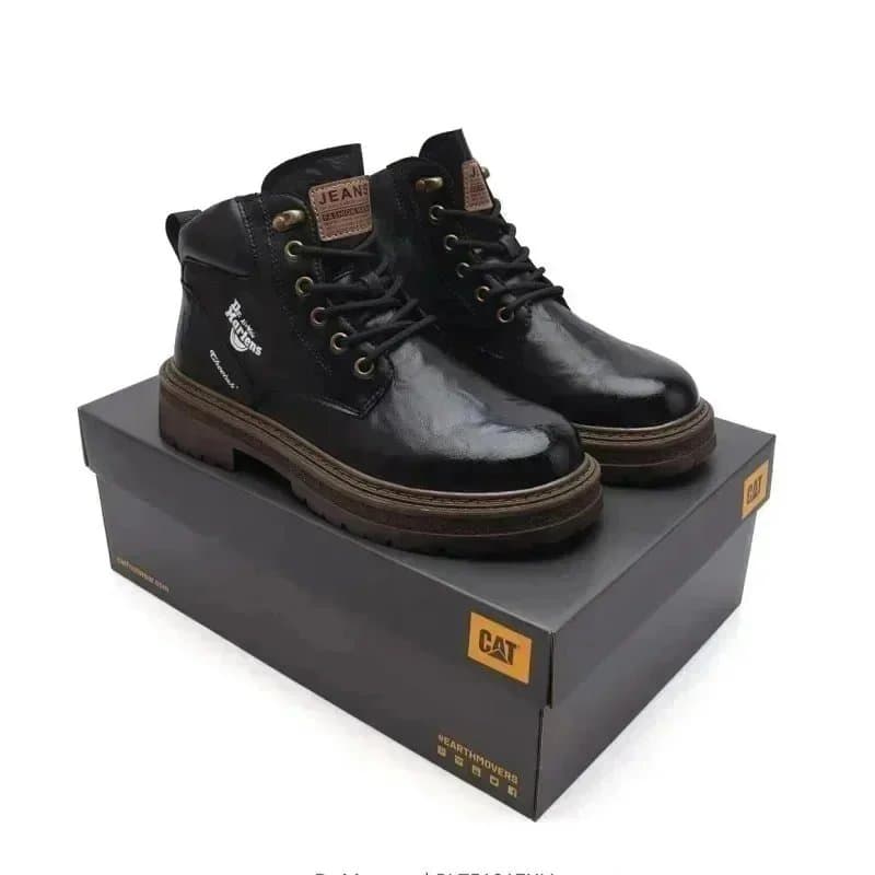 Louis Vuitton Earthmover Wheat Suede — 21