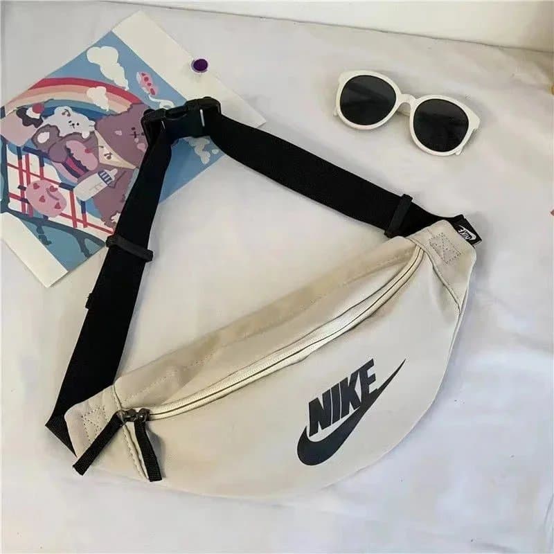 Nike Hip Pack Swoosh Logo
