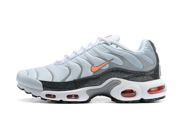 Nike Air Max Plus Tiger Flame — 27