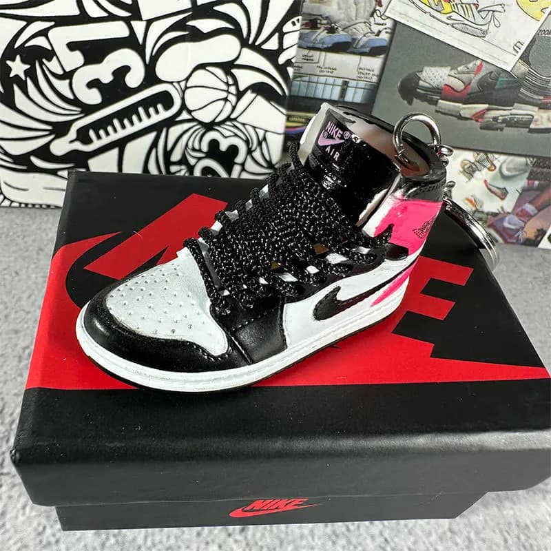 Air Jordan 1 High Miniature Keychain — 34.valentine’s day pink + box