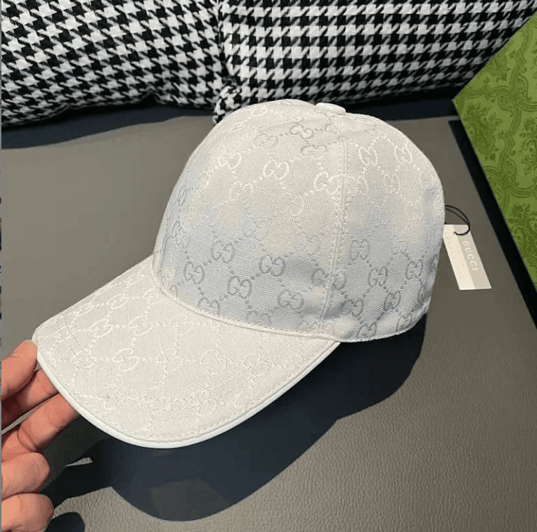 Gucci GG Supreme Cap Monogram Jacquard