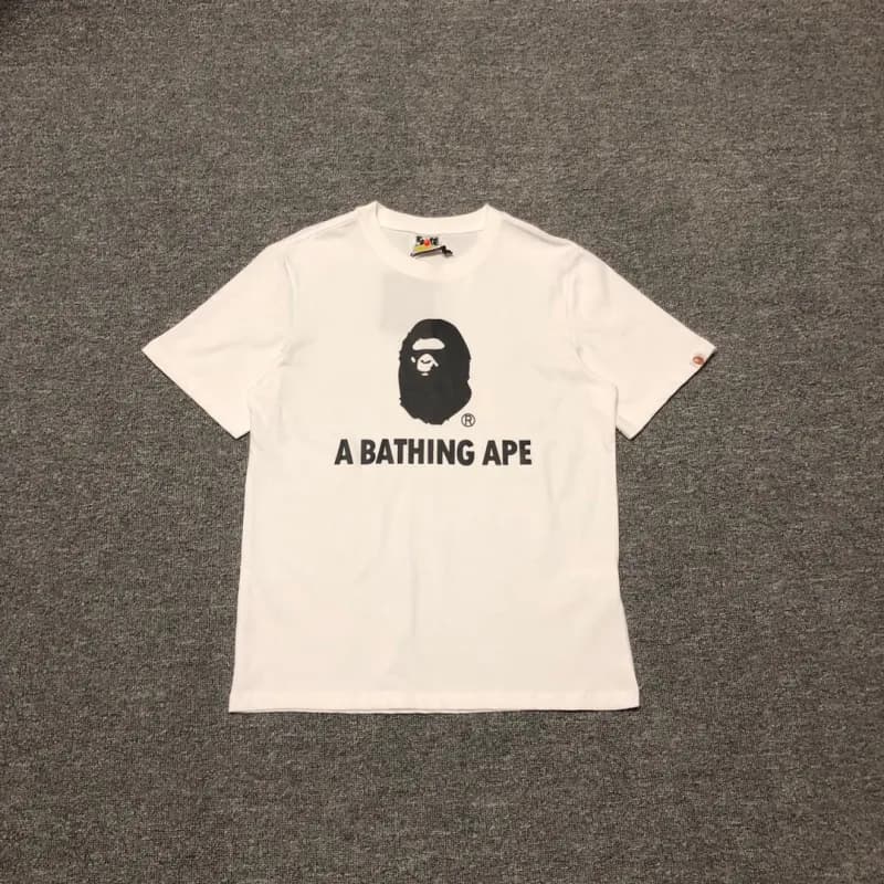 BAPE A Bathing Ape Tee College Logo — 63 白色