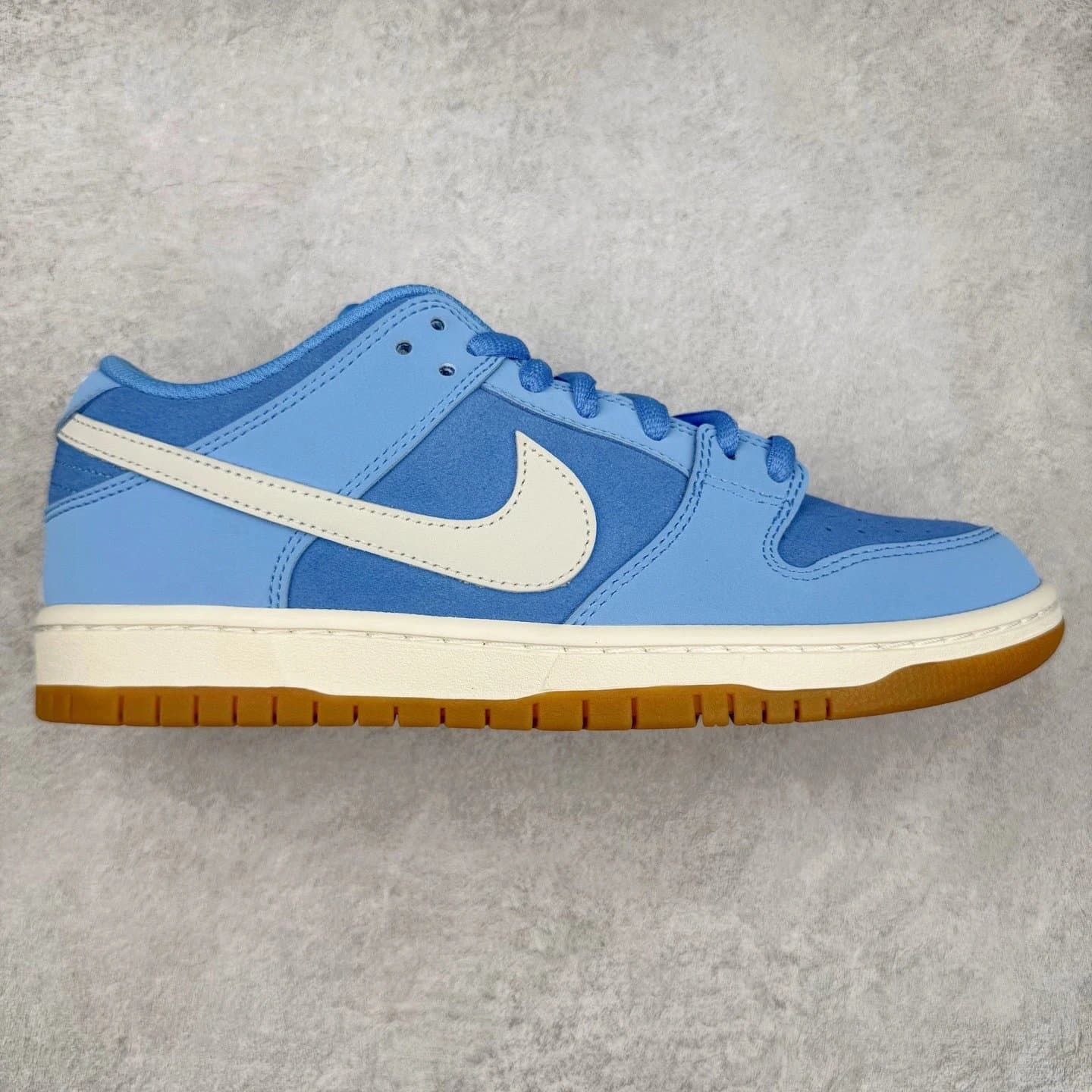 Nike Dunk Low University Blue