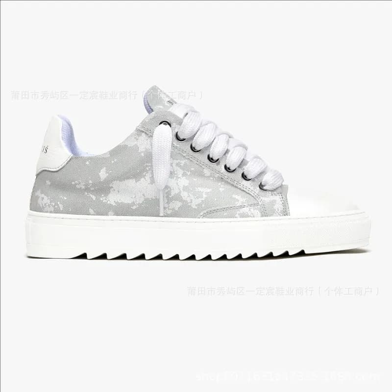 Off-White Low Top Sneaker Camouflage Print