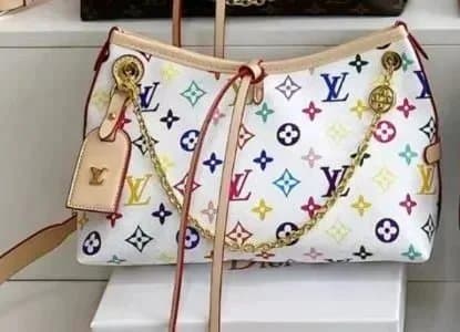 Gucci Crochet Tote & Quilted Wallets Beige with Gold Hardware — 19
