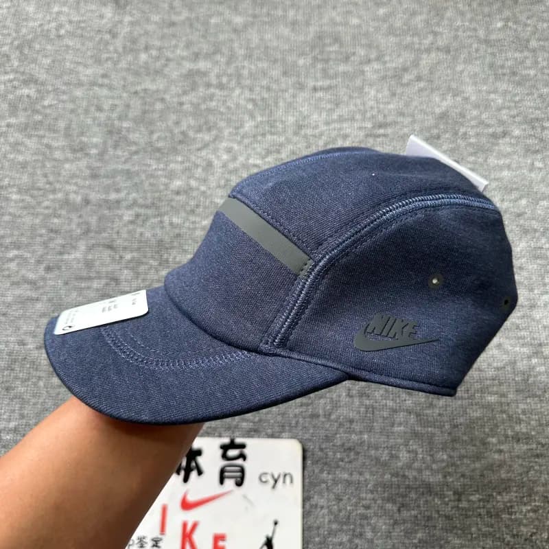 Nike Camp Cap Reflective Swoosh