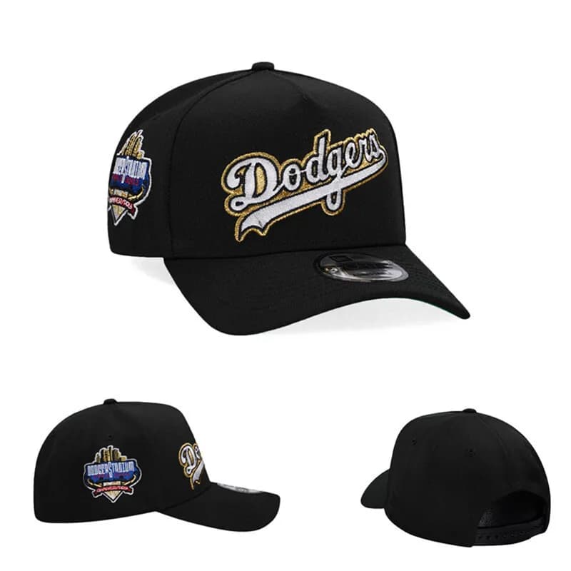 New Era 9FIFTY Snapback Chicago Arch Logo — 红褐色