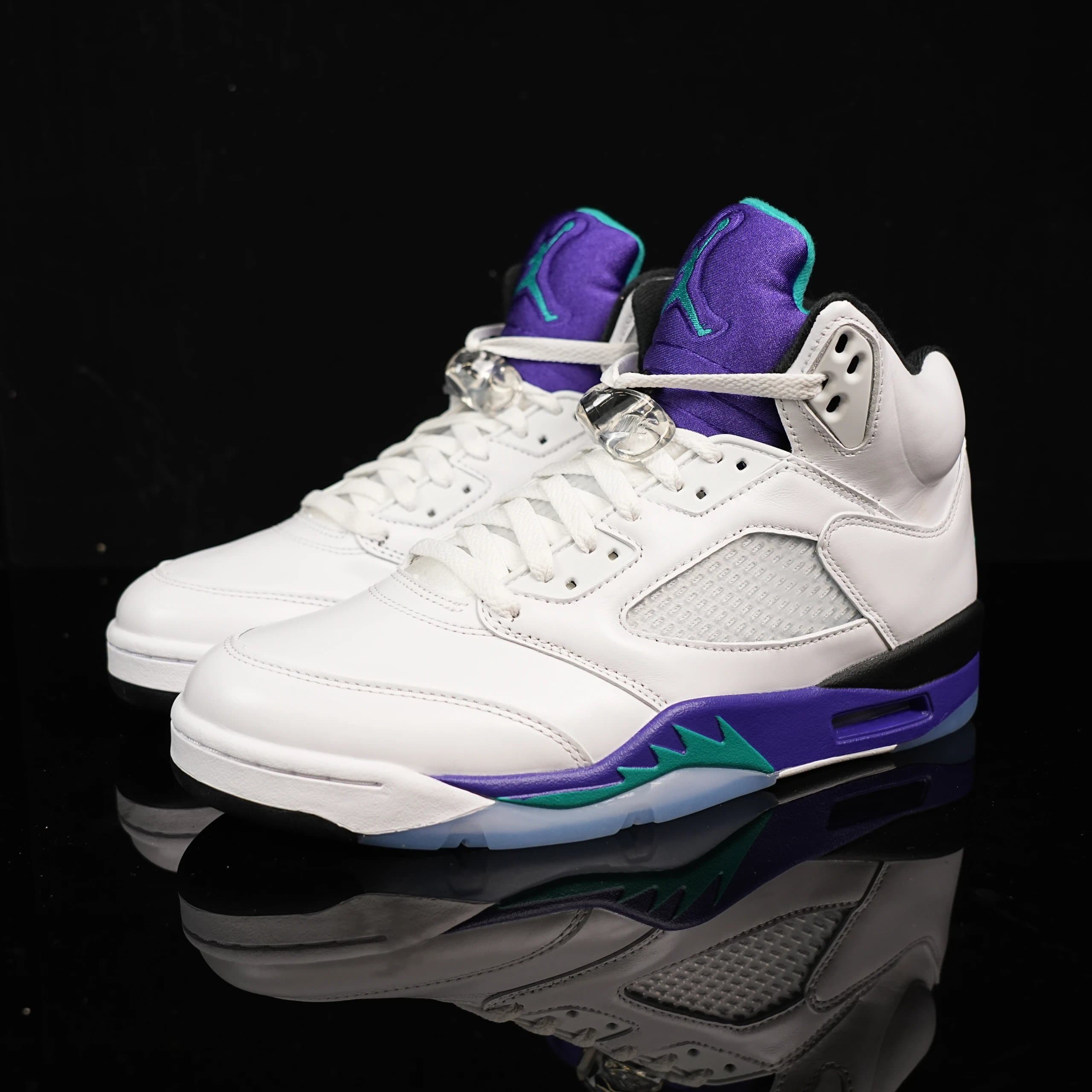 Air Jordan 5 Laser — HQ7978-100