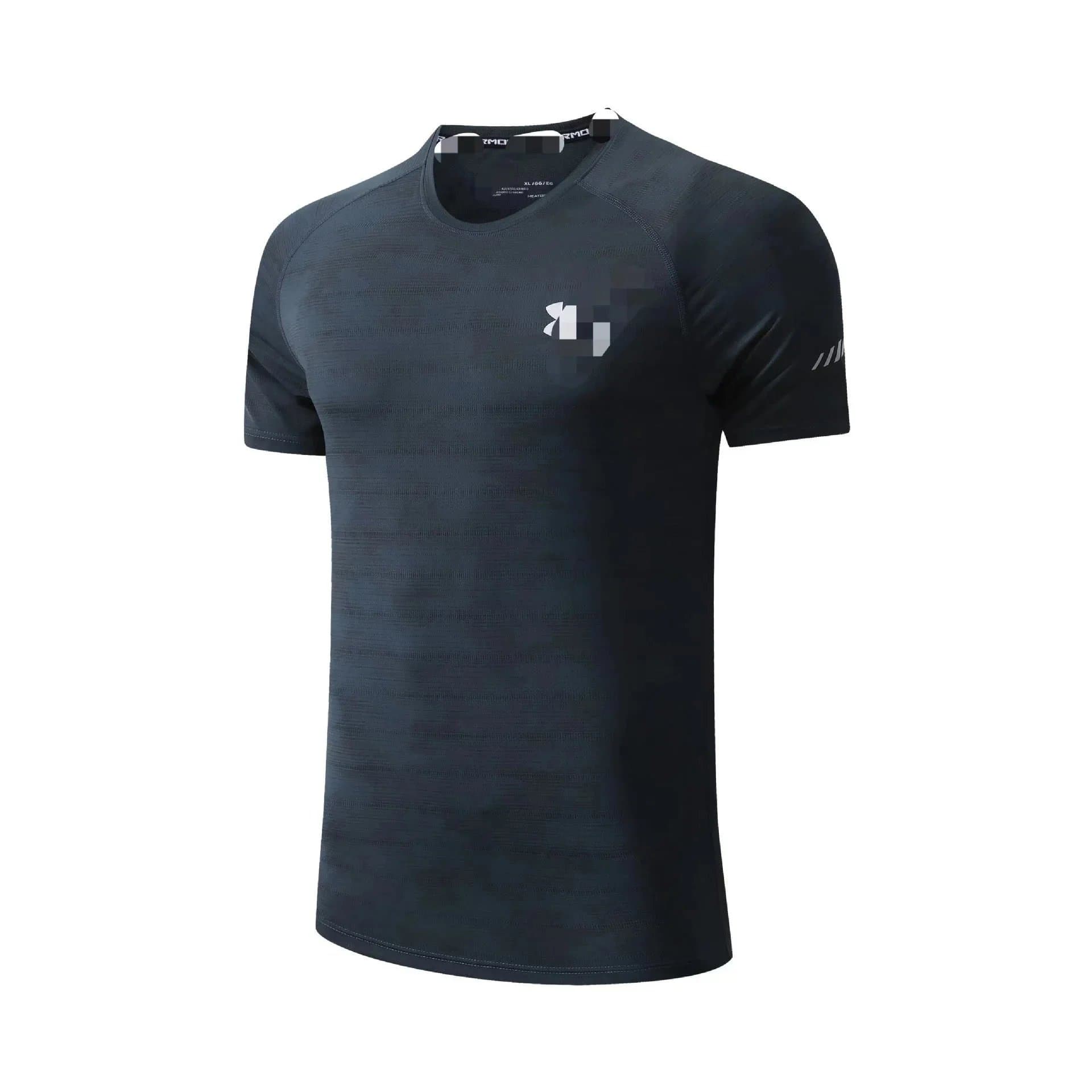 Under Armour Exploration Jacket All-Black — 17