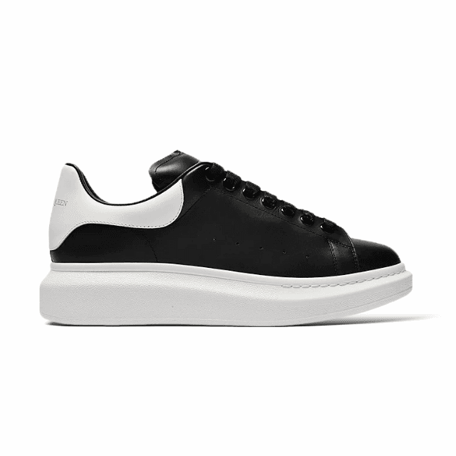 Alexander McQueen Oversized Sneaker Triple White — BlackWhite