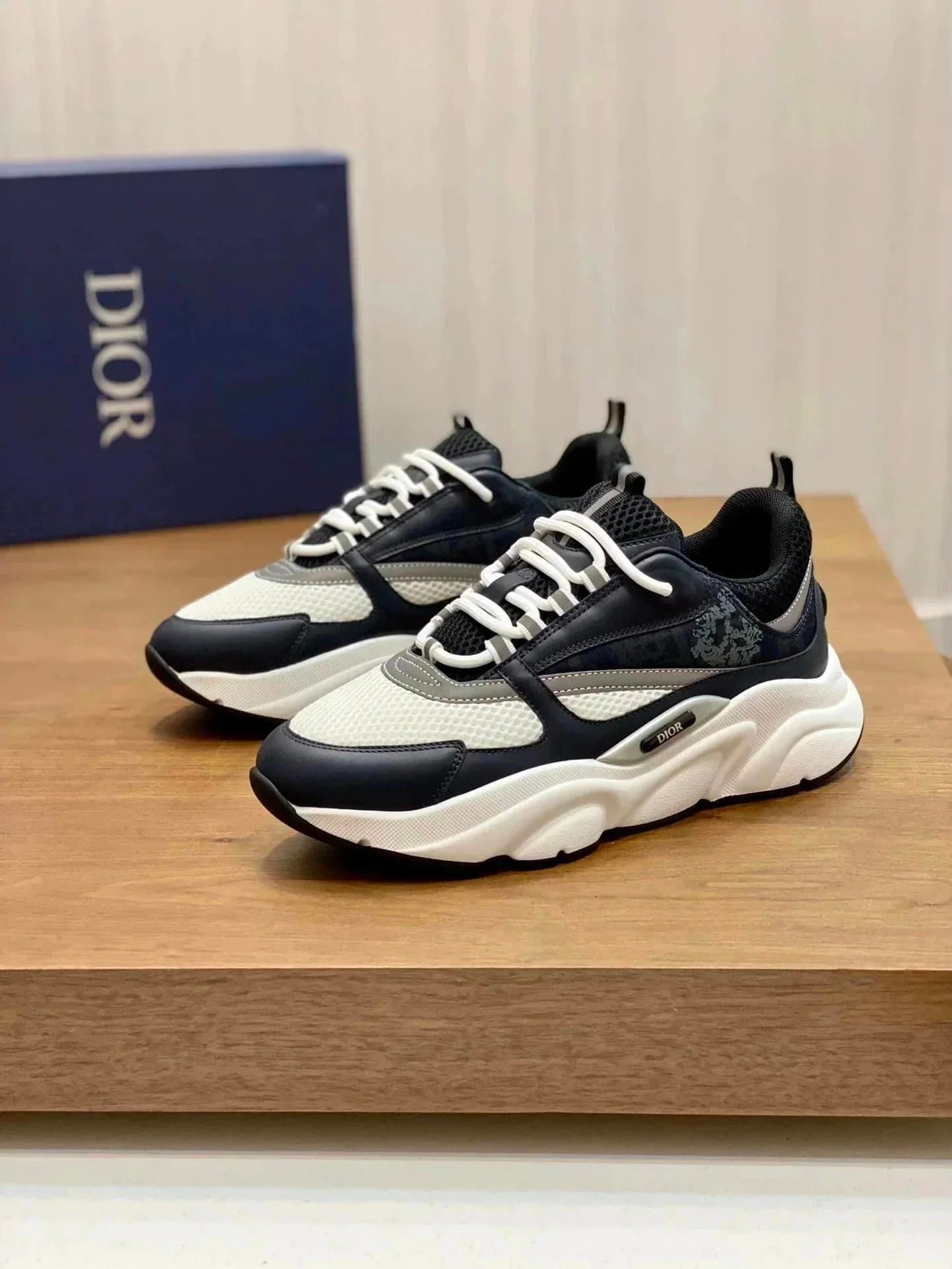 Dior B22 Sneaker Black Grey — 081202235