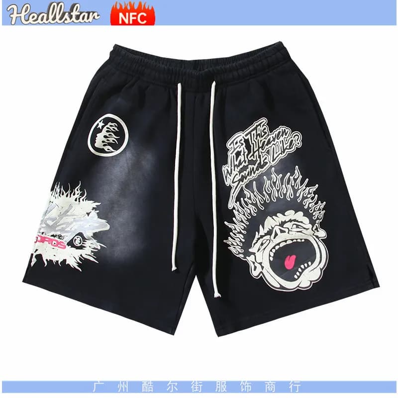 Hellstar Flame Print Shorts Black with Red Flames — 778洗水黑
