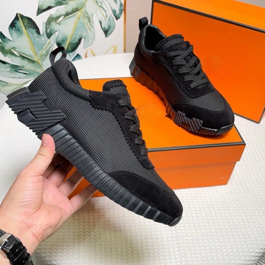 Hermès Run All Black