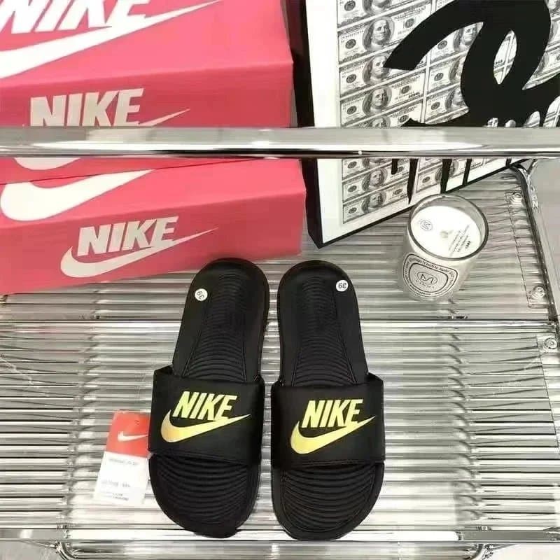 Nike Benassi JDI Soft Pink — 23