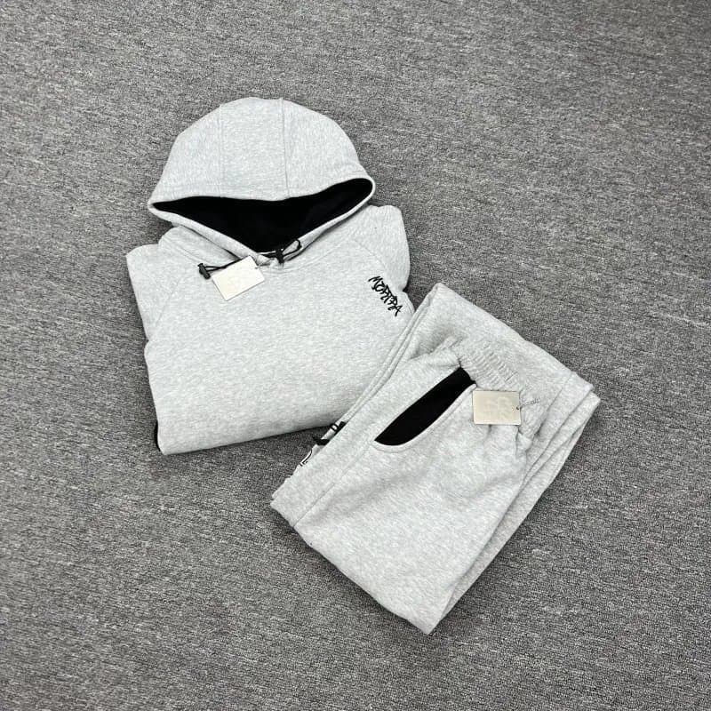 Fear of God Essentials Hoodie and Joggers Set Colorblock — 2003套装