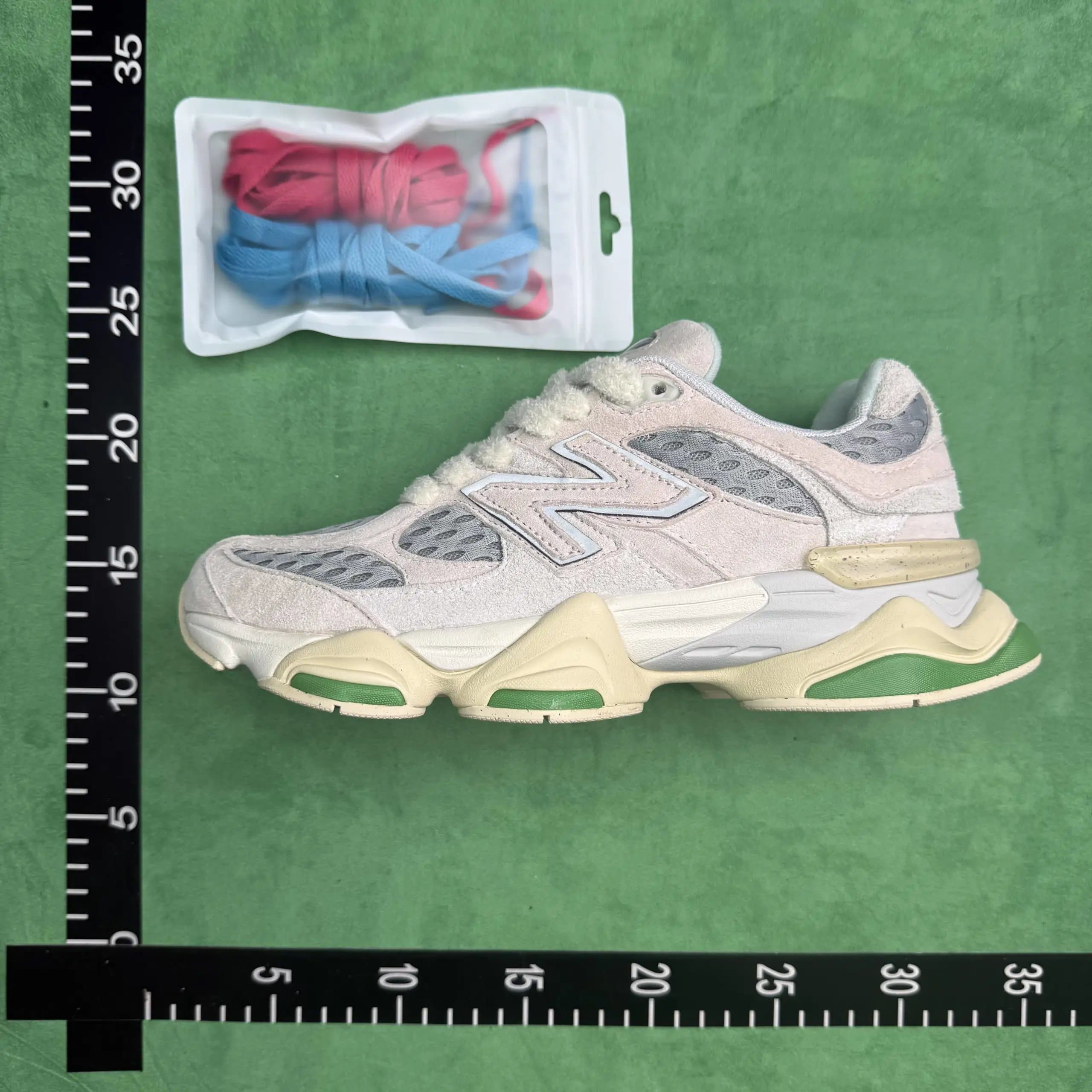 New Balance 9060 Navy Beige — 3.U9060BW1