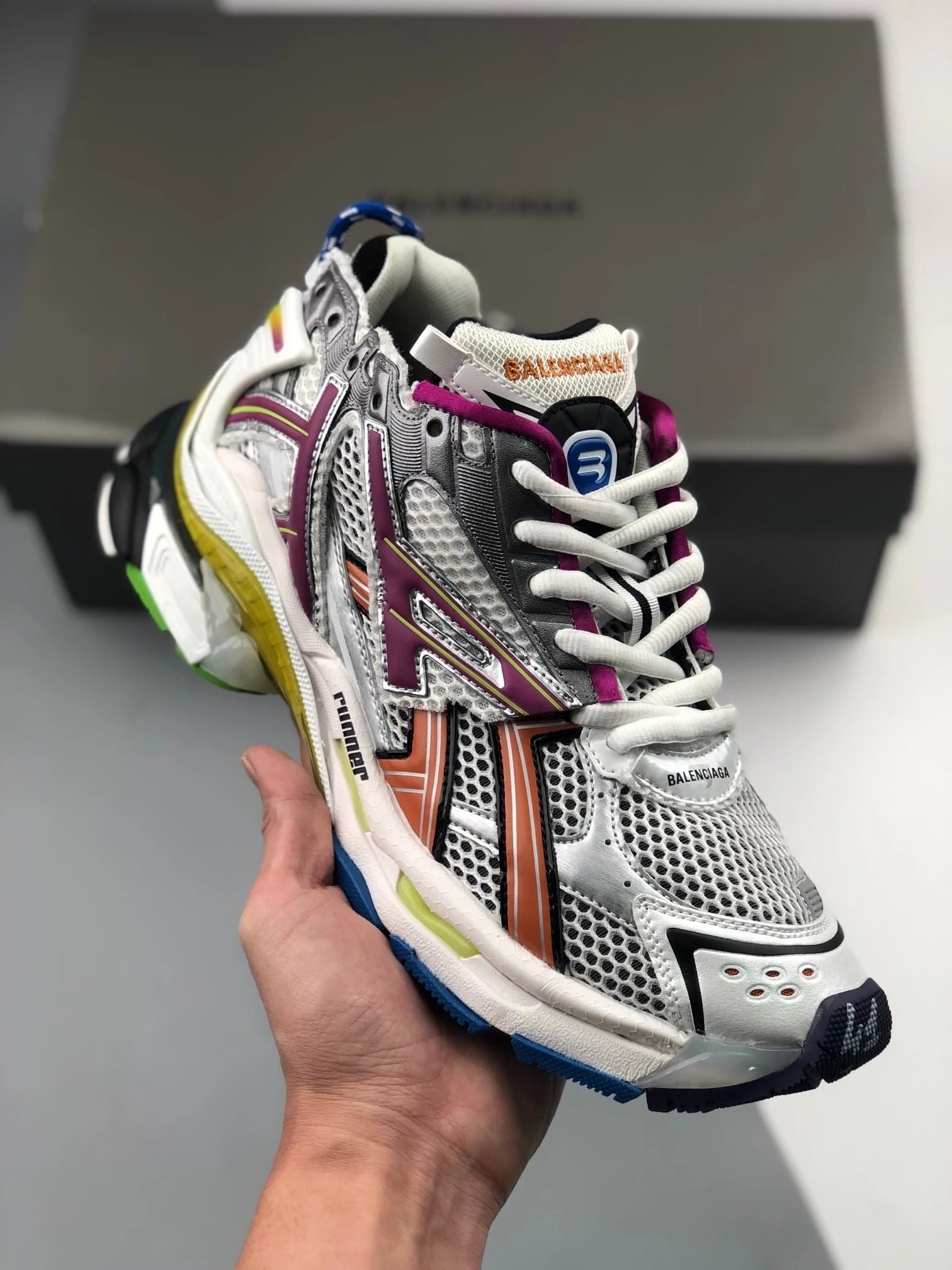 Balenciaga Triple S Black — Runner  16