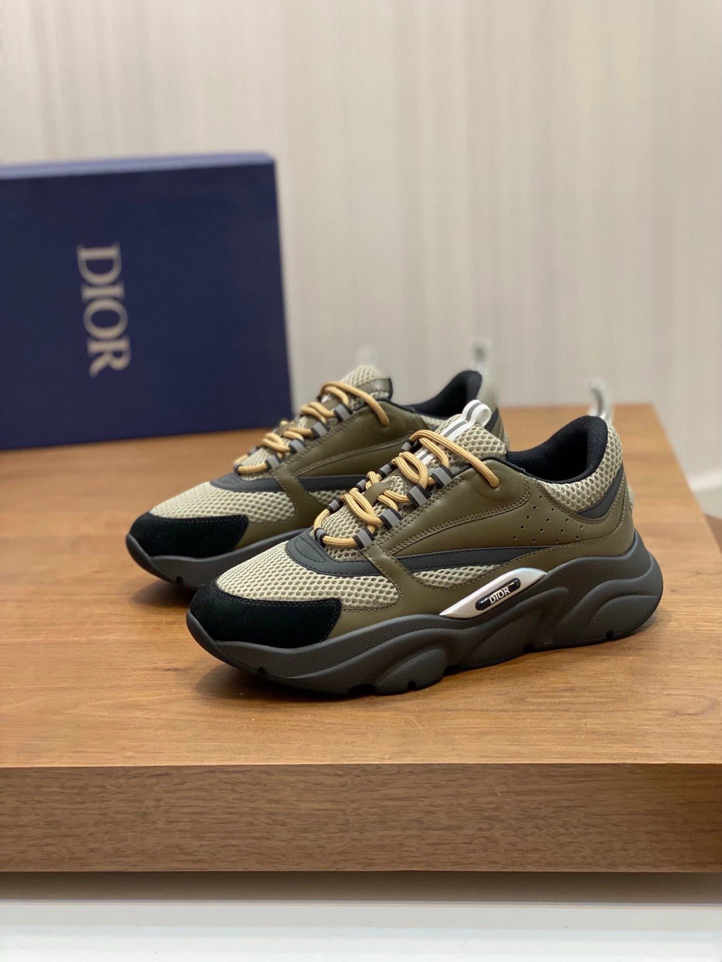 Dior B22 Sneaker Olive Green Mesh