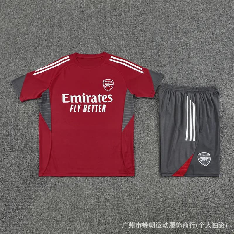 Adidas Training Set Qatar Airways — 2526短袖阿森纳红色
