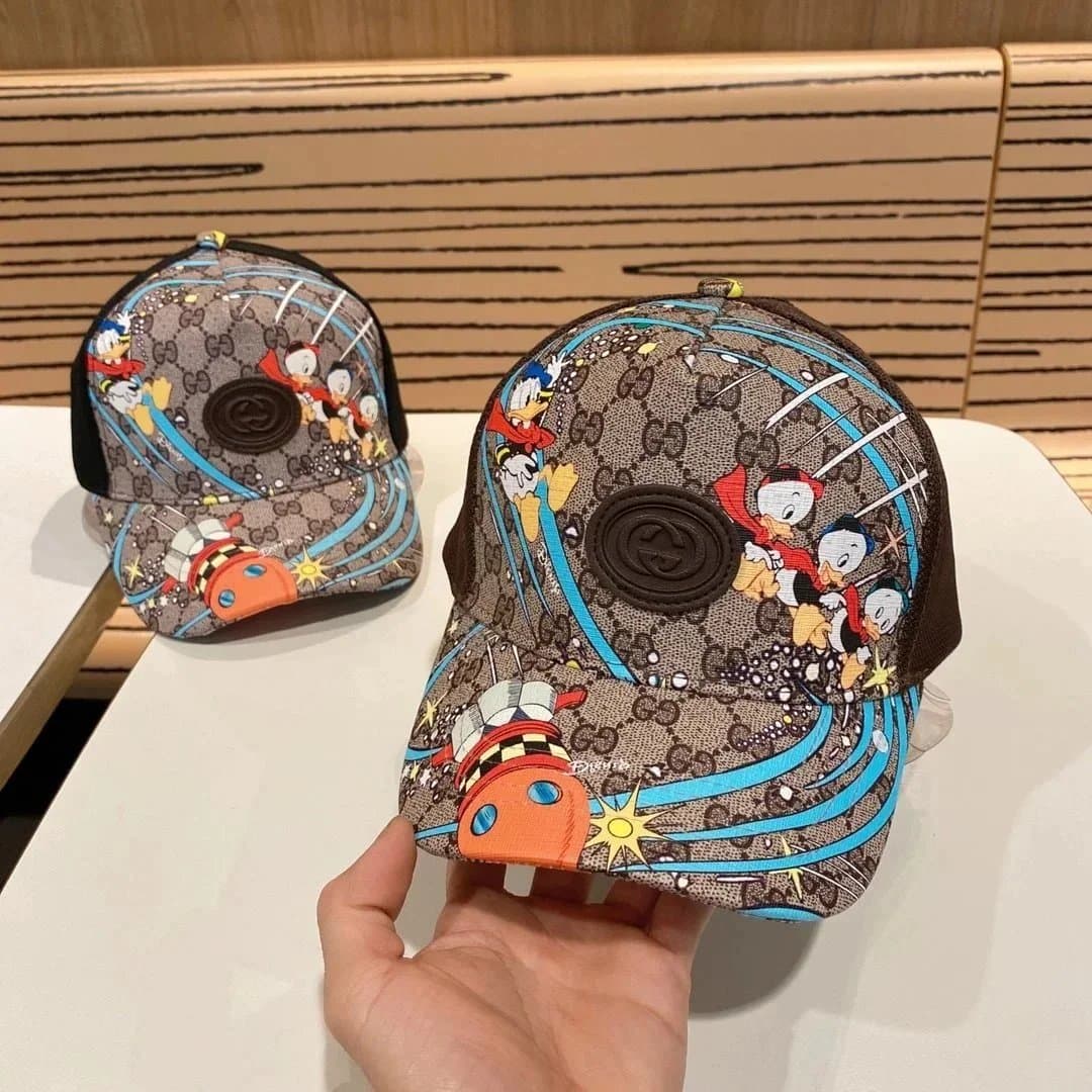 Gucci Baseball Cap GG Monogram — 30