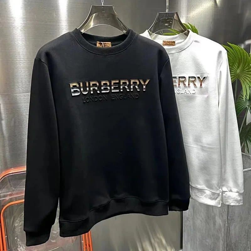 Burberry Graphic Tee Bear Print — 33